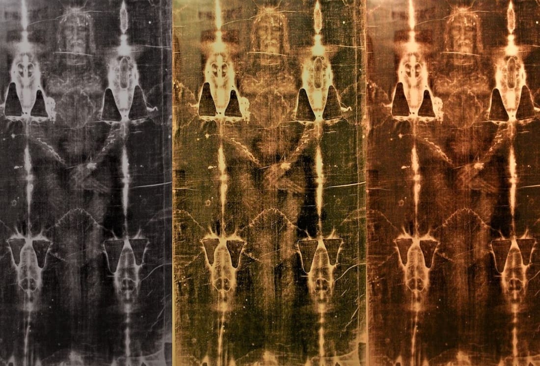 Overtray Vs Shroud Of Turin Photograph Of The Shroud Of Turin And Its